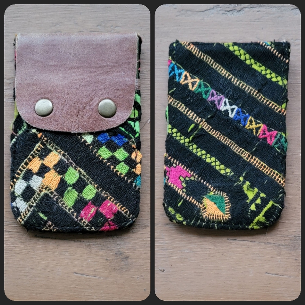 🪬🍄 Free People Boho Embroidered Repurposed vtg banjara hippie Wallet card case